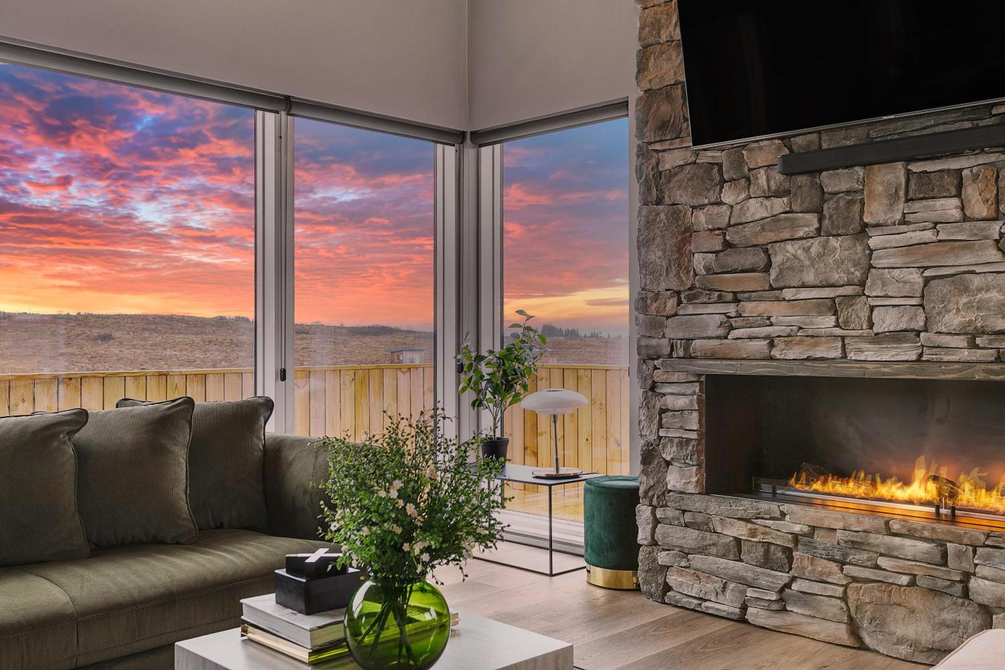 Luxury Log Home With A Hot Tub セルフォス エクステリア 写真